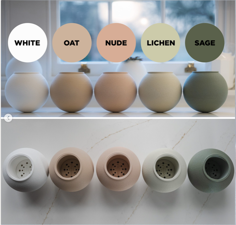 Small Wobble Pot / White